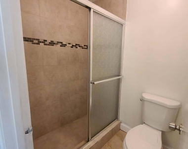 9947 Sw 59th Court - Photo Thumbnail 4