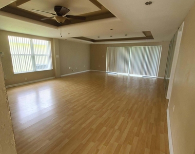 9947 Sw 59th Court - Photo Thumbnail 1