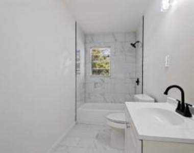 404 Limestone Drive - Photo Thumbnail 12