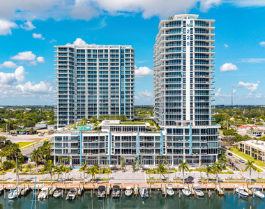 220 Lake Shore Drive - Photo Thumbnail 2