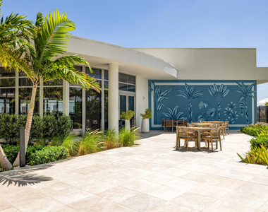 220 Lake Shore Drive - Photo Thumbnail 63
