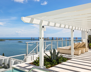 220 Lake Shore Drive - Photo Thumbnail 53