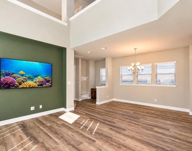1621 Rose Willow Way - Photo Thumbnail 5