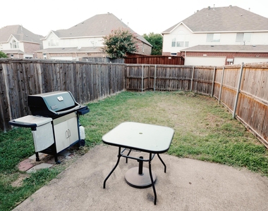 11354 Still Hollow Drive - Photo Thumbnail 23