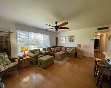 100 South Boulevard - Photo Thumbnail 7