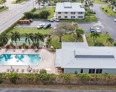 100 South Boulevard - Photo Thumbnail 19
