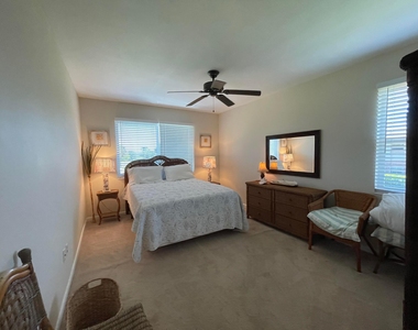 100 South Boulevard - Photo Thumbnail 14