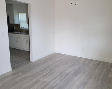 1775 Highland Avenue - Photo Thumbnail 5