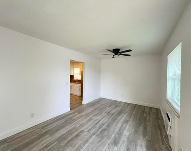 1775 Highland Avenue - Photo Thumbnail 2