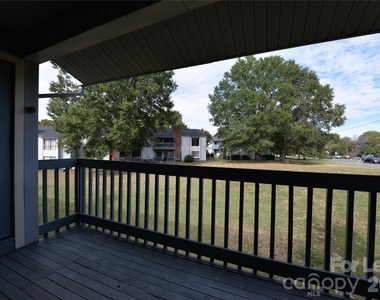 11163 Harrowfield Road - Photo Thumbnail 17