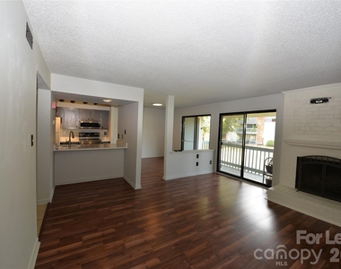 11163 Harrowfield Road - Photo Thumbnail 9