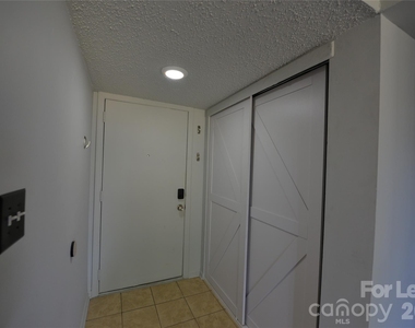 11163 Harrowfield Road - Photo Thumbnail 3