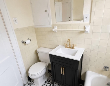 119 Sawyer Avenue - Photo Thumbnail 2