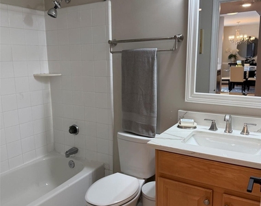 11001 Running Ridge Road - Photo Thumbnail 13