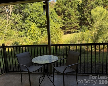 11001 Running Ridge Road - Photo Thumbnail 19