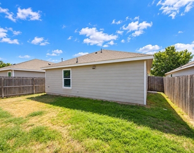 1422 Southwell Drive - Photo Thumbnail 20