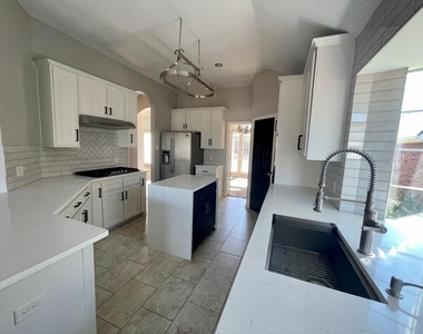 6505 Josephine Drive - Photo Thumbnail 8