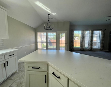 6505 Josephine Drive - Photo Thumbnail 10