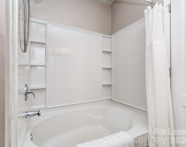 2074 Ayrsley Town Boulevard - Photo Thumbnail 20