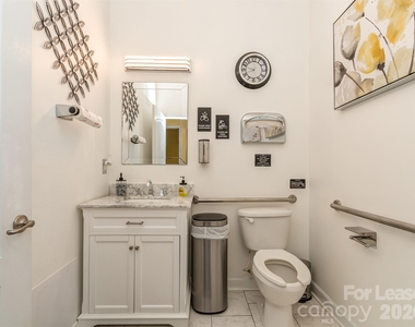 2074 Ayrsley Town Boulevard - Photo Thumbnail 35