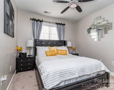 2074 Ayrsley Town Boulevard - Photo Thumbnail 21