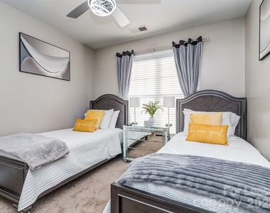 2074 Ayrsley Town Boulevard - Photo Thumbnail 24