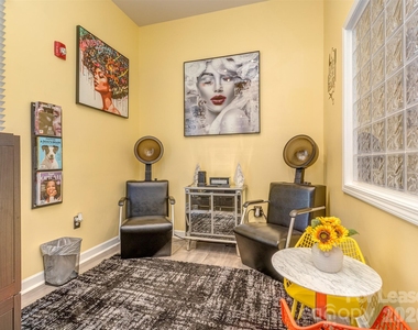 2074 Ayrsley Town Boulevard - Photo Thumbnail 34