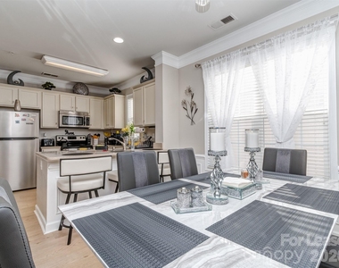 2074 Ayrsley Town Boulevard - Photo Thumbnail 10