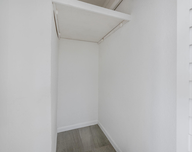 538 28th Street - Photo Thumbnail 15