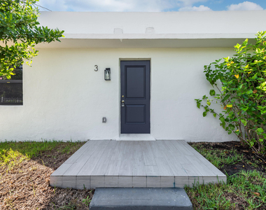 538 28th Street - Photo Thumbnail 2