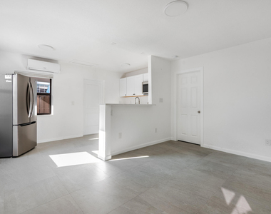 538 28th Street - Photo Thumbnail 8