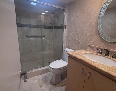 806 Cypress Grove Lane - Photo Thumbnail 8