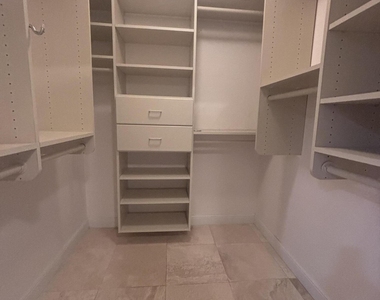 806 Cypress Grove Lane - Photo Thumbnail 20