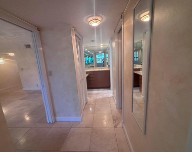 806 Cypress Grove Lane - Photo Thumbnail 17