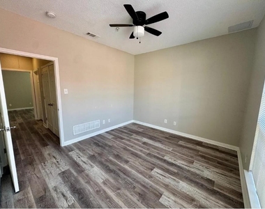 3500 E Park Boulevard - Photo Thumbnail 8