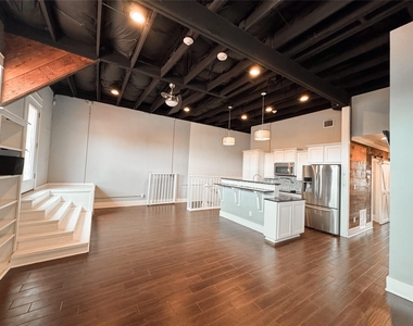 2816 Lee Street - Photo Thumbnail 5