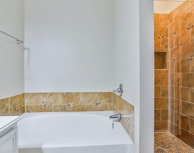 8705 Sumter Way - Photo Thumbnail 17