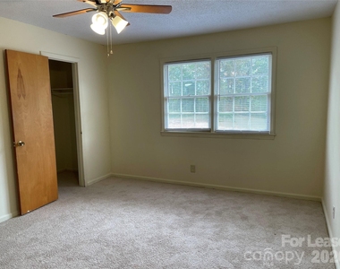 118 Ross Street - Photo Thumbnail 10