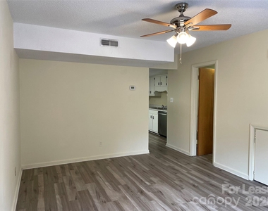 118 Ross Street - Photo Thumbnail 3
