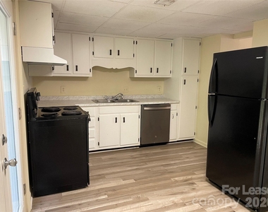 118 Ross Street - Photo Thumbnail 7