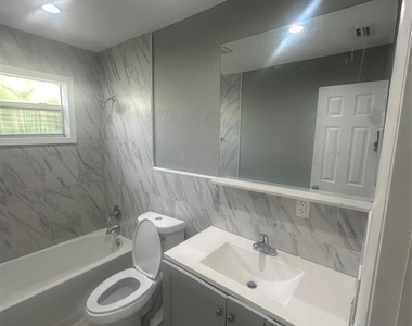 5400 Nw 17th Street - Photo Thumbnail 10