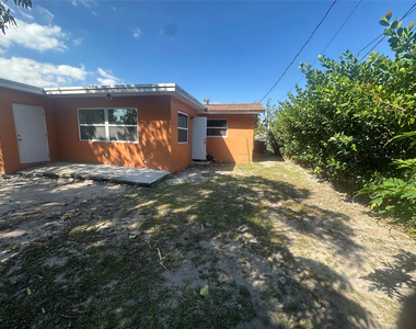 5400 Nw 17th Street - Photo Thumbnail 11