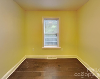 5308 Black Trail Court - Photo Thumbnail 9