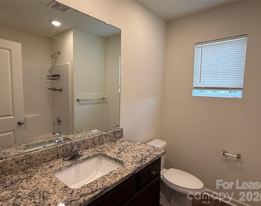 2029 Oakdale Road - Photo Thumbnail 8