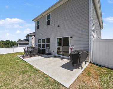 408 Luna Lane - Photo Thumbnail 19