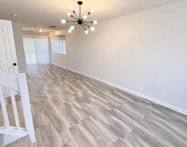 14147 Tranters Creek Lane - Photo Thumbnail 2