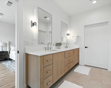 4604 Hopkins - Photo Thumbnail 20