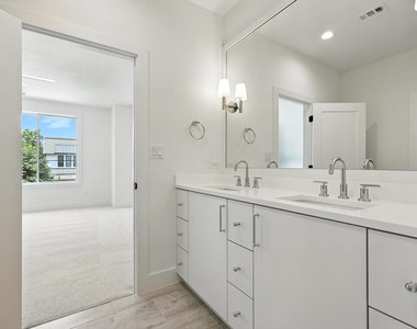 4604 Hopkins - Photo Thumbnail 28