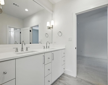 4604 Hopkins - Photo Thumbnail 27