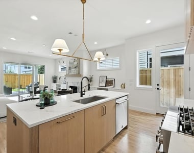 4604 Hopkins - Photo Thumbnail 6